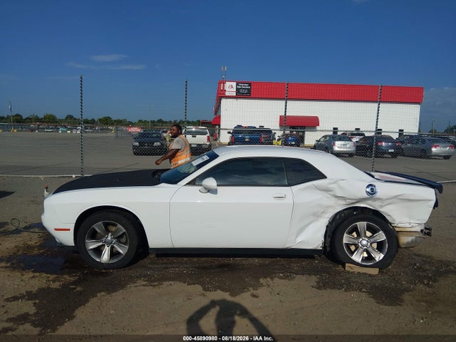 Продаж на аукціоні авто 2019 Dodge Challenger Sxt, vin: 2C3CDZAG7KH641974, номер лоту: 45890980