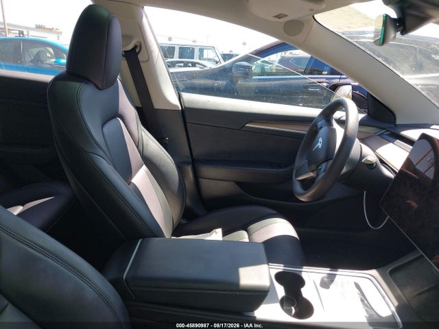 Tesla Model 3 Rear-wheel Drive 2023 5YJ3E1EA4PF679109 Image 5