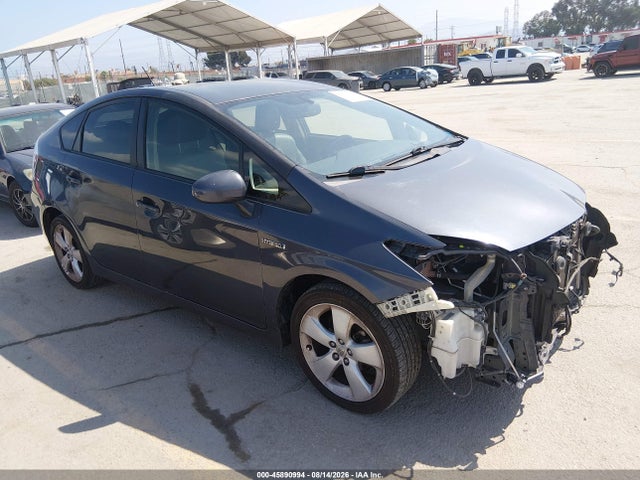 Toyota Prius Five 2015 JTDKN3DU5F2004258 головне зображення
