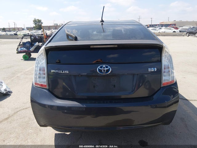Toyota Prius Five 2015 JTDKN3DU5F2004258 Image 17