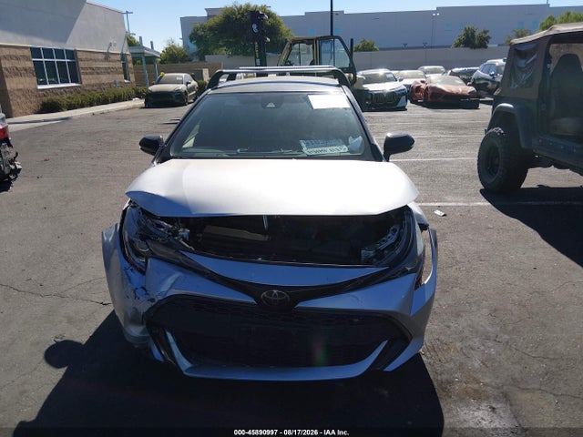 JTND4MBE8M3129352 Toyota COROLLA SE