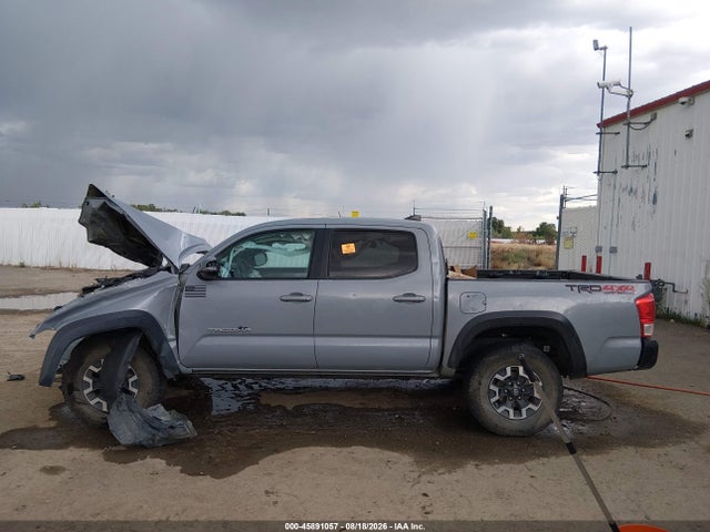 2018 Toyota Tacoma Trd Off Road მანქანა იყიდება აუქციონზე, vin: 3TMCZ5AN3JM183578, აუქციონის ნომერი: 45891057