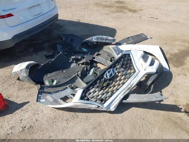 KM8J23A41LU092956 Hyundai TUCSON SE