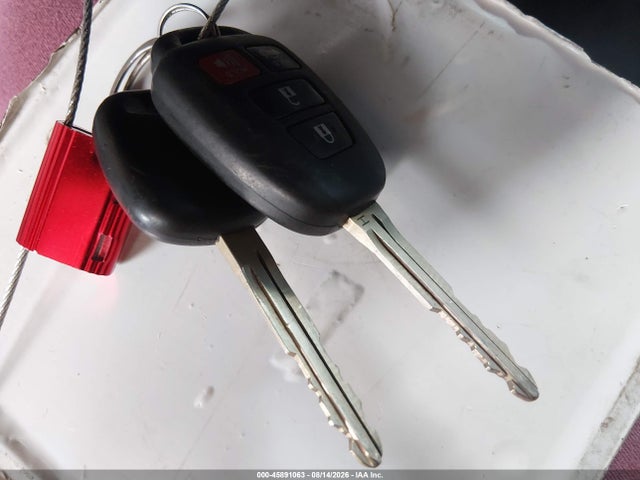 2T1BURHE2KC232836 Toyota COROLLA SE