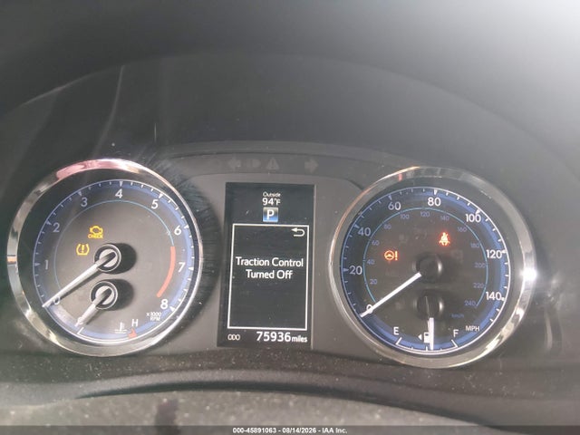 2T1BURHE2KC232836 Toyota COROLLA SE