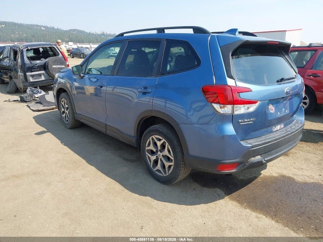 Subaru Forester Premium 2019 JF2SKAGC9KH524679 Image 3