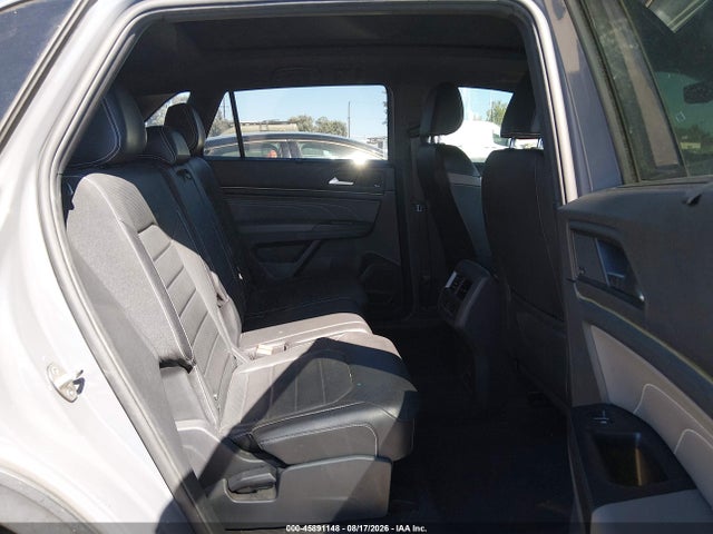 2021 Volkswagen Atlas Cross Sport 3.6l V6 Sel Premium R-line მანქანა იყიდება აუქციონზე, vin: 1V2FE2CA6MC200735, აუქციონის ნომერი: 45891148