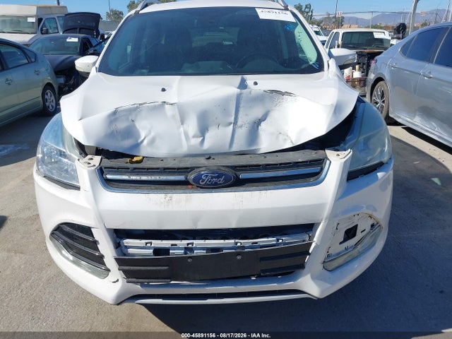 1FMCU0J95GUC11854 Ford Escape Titanium