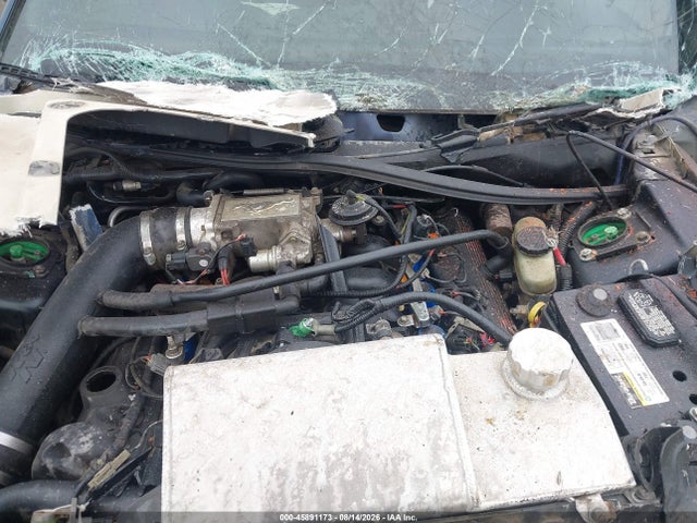 45891173 :رقم المزاد ، 1FAFP42X52F109132 vin ، 2002 Ford Mustang Gt Deluxe/gt Premium مزاد بيع