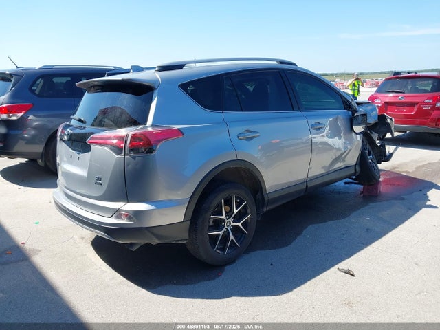 2018 Toyota Rav4 Se მანქანა იყიდება აუქციონზე, vin: JTMJFREV0JJ192088, აუქციონის ნომერი: 45891193