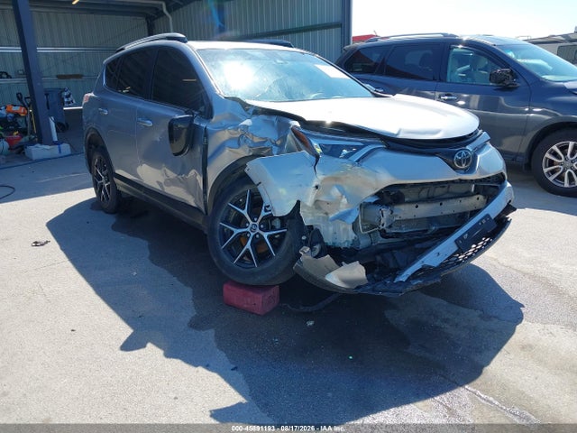 2018 Toyota Rav4 Se მანქანა იყიდება აუქციონზე, vin: JTMJFREV0JJ192088, აუქციონის ნომერი: 45891193
