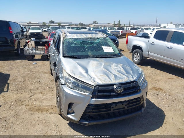 Toyota Highlander Se 2018 5TDKZRFH9JS547816 Image 6