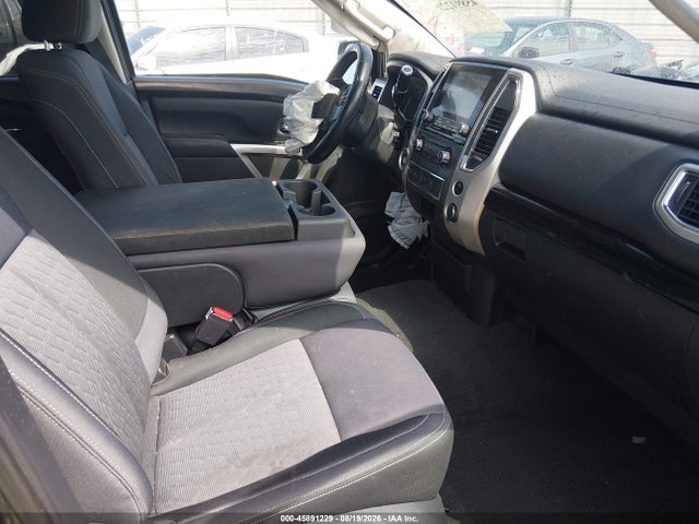2021 Nissan Titan Sv 4x2 მანქანა იყიდება აუქციონზე, vin: 1N6AA1EE2MN522243, აუქციონის ნომერი: 45891229