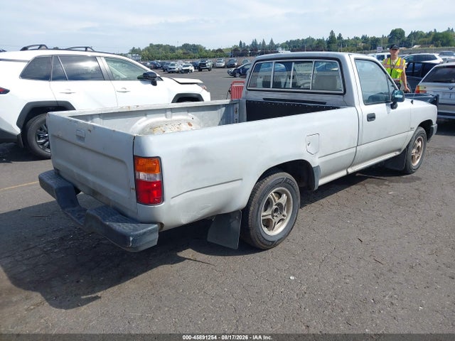 Продажа на аукционе авто 1989 Toyota Pickup 1 Ton Long Bed Dlx, vin: JT4VN82N1K5002151, номер лота: 45891254