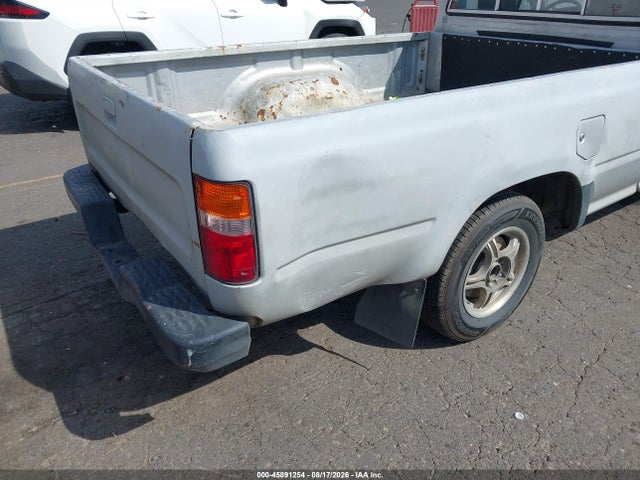 Продажа на аукционе авто 1989 Toyota Pickup 1 Ton Long Bed Dlx, vin: JT4VN82N1K5002151, номер лота: 45891254
