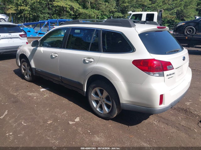 45891263 :رقم المزاد ، 4S4BRBMC4E3217633 vin ، 2014 Subaru Outback 2.5i Limited مزاد بيع