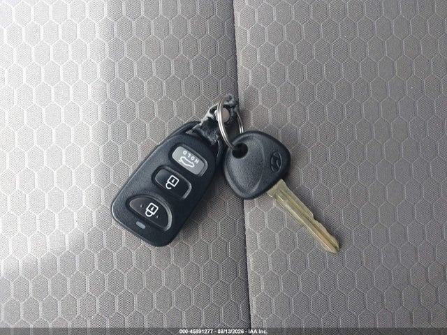 5NPD74LF2LH613345 Hyundai ELANTRA SE