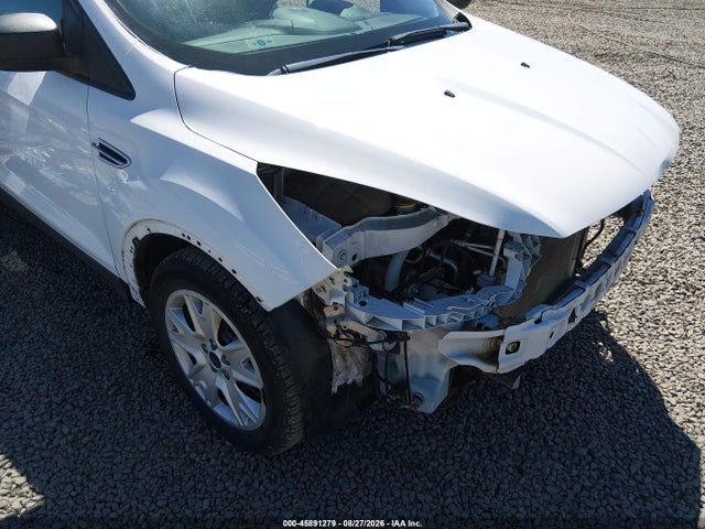 Продажа на аукционе авто 2015 Ford Escape S, vin: 1FMCU0F75FUC80596, номер лота: 45891279