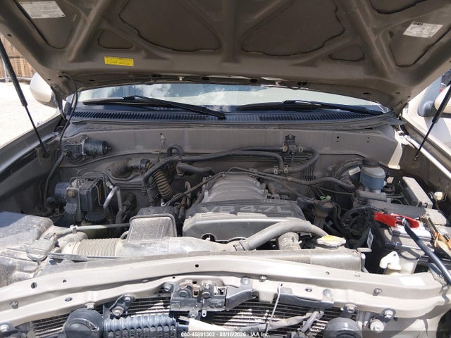 2004 Toyota Sequoia Sr5 V8 მანქანა იყიდება აუქციონზე, vin: 5TDBT44A14S220292, აუქციონის ნომერი: 45891302