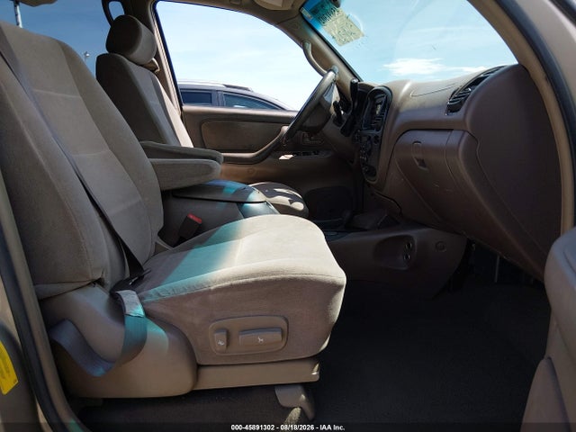 2004 Toyota Sequoia Sr5 V8 მანქანა იყიდება აუქციონზე, vin: 5TDBT44A14S220292, აუქციონის ნომერი: 45891302