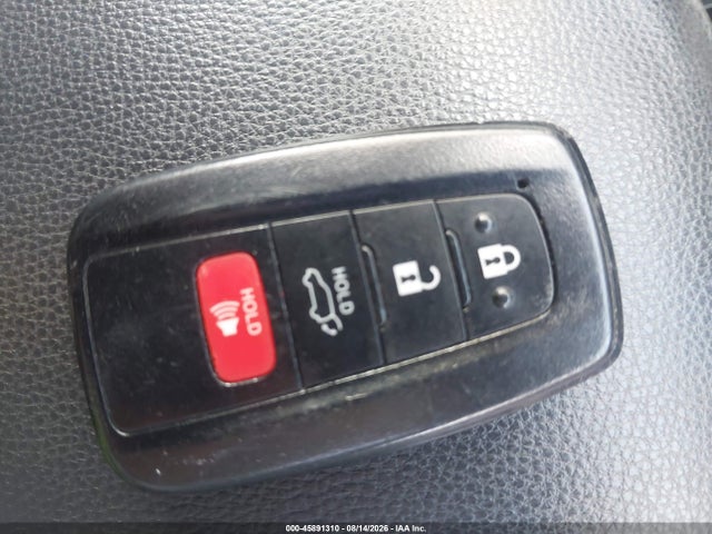 Toyota Rav4 Xle 2021 2T3W1RFV0MC112038 Image 11