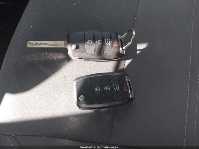 Продажа на аукционе авто 2016 Kia Sorento 2.4l Lx, vin: 5XYPG4A33GG053855, номер лота: 45891323