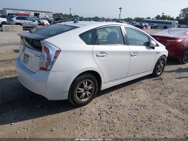 2014 Toyota Prius Three მანქანა იყიდება აუქციონზე, vin: JTDKN3DU7E0369583, აუქციონის ნომერი: 45891332
