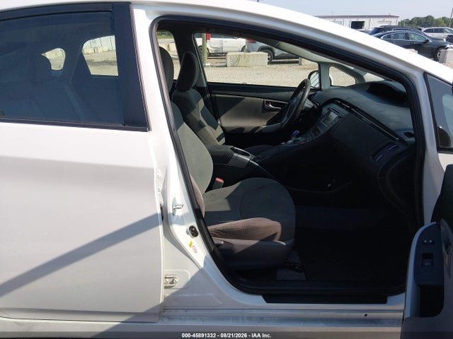 2014 Toyota Prius Three მანქანა იყიდება აუქციონზე, vin: JTDKN3DU7E0369583, აუქციონის ნომერი: 45891332