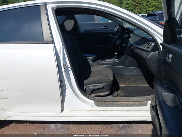 Продажа на аукционе авто 2019 Kia Optima Lx, vin: 5XXGT4L3XKG288775, номер лота: 45891414