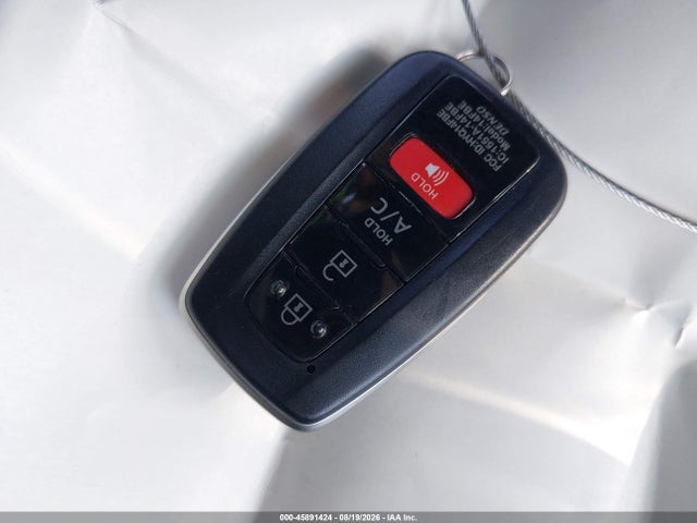 JTDKARFP5K3114883 Toyota Prius Prime Premium
