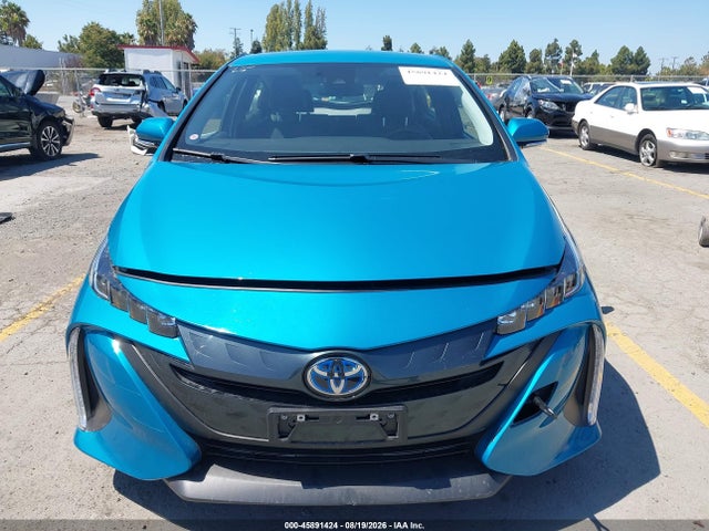 JTDKARFP5K3114883 Toyota Prius Prime Premium