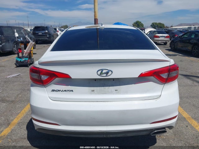 Hyundai SONATA SE 2016 5NPE24AF2GH312425 Image 15
