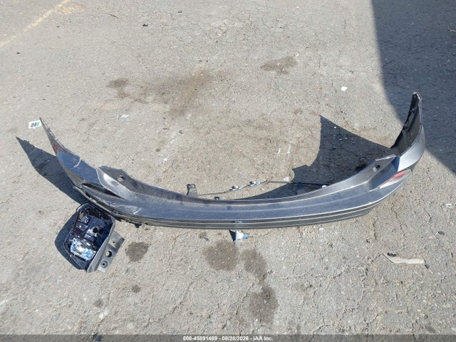 Toyota RAV4 LE 2018 JTMBFREV8JJ217338 Image 12