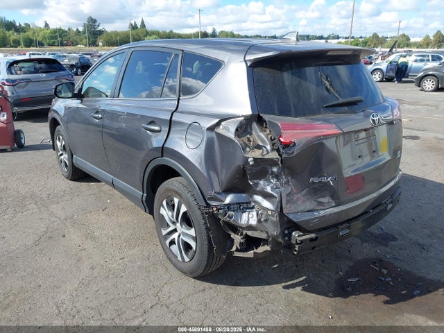 Toyota RAV4 LE 2018 JTMBFREV8JJ217338 Image 3