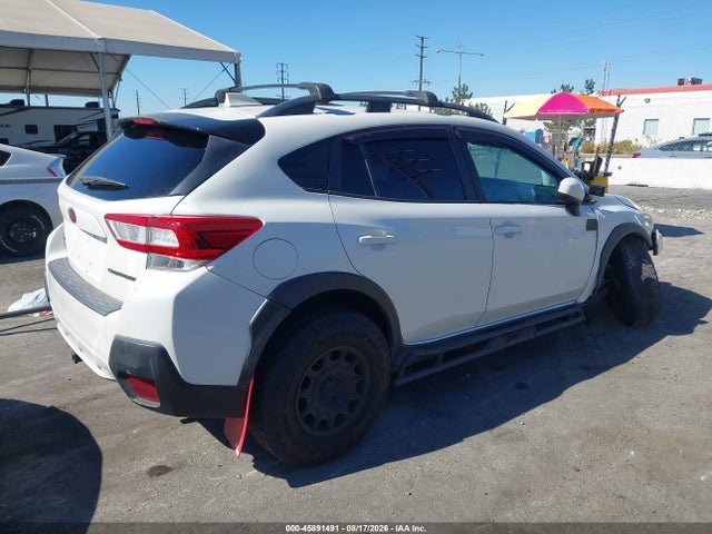 JF2GTABC0JH205647 Subaru Crosstrek 2.0i Premium