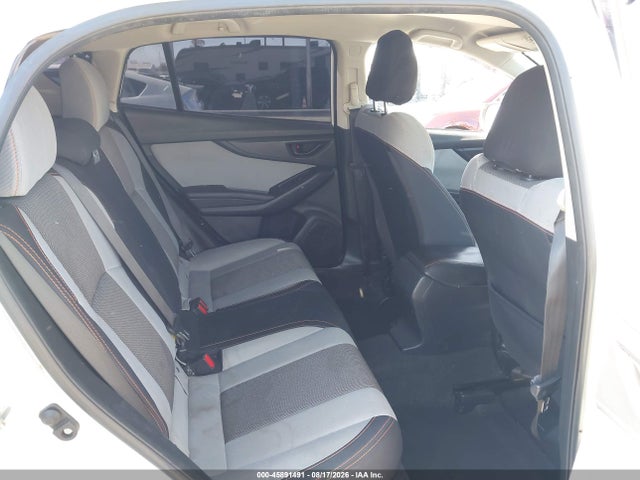 JF2GTABC0JH205647 Subaru Crosstrek 2.0i Premium