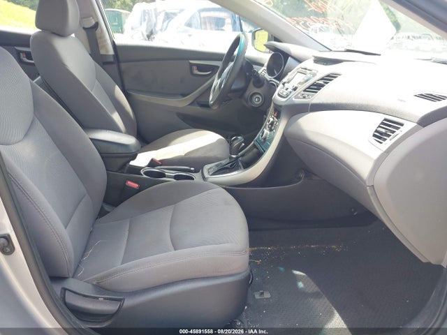 45891558 :رقم المزاد ، 5NPDH4AE7GH680326 vin ، 2016 Hyundai Elantra Se مزاد بيع