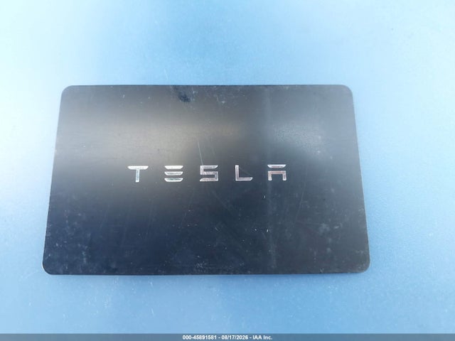 45891581 :رقم المزاد ، 7SAYGAEE5RF993585 vin ، 2024 Tesla Model Y Long Range Dual Motor All-wheel Drive مزاد بيع