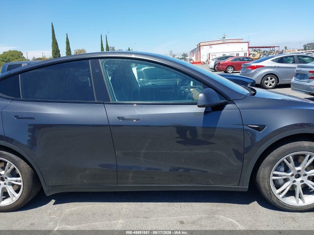 45891581 :رقم المزاد ، 7SAYGAEE5RF993585 vin ، 2024 Tesla Model Y Long Range Dual Motor All-wheel Drive مزاد بيع