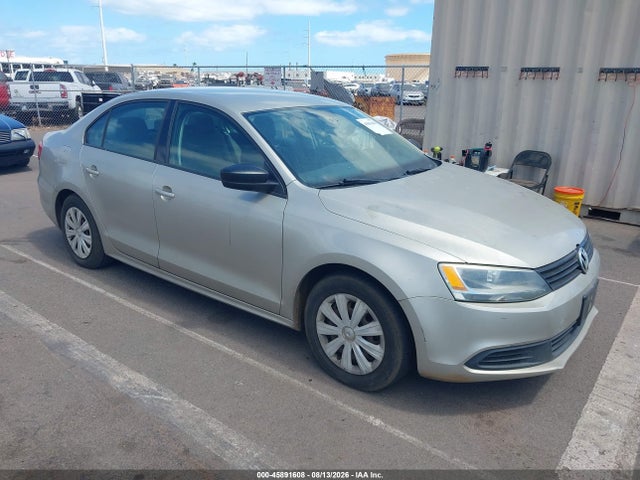 Продаж на аукціоні авто 2014 Volkswagen Jetta 2.0l S, vin: 3VW2K7AJ3EM250708, номер лоту: 45891608
