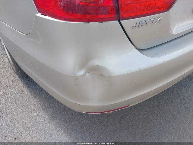 Продаж на аукціоні авто 2014 Volkswagen Jetta 2.0l S, vin: 3VW2K7AJ3EM250708, номер лоту: 45891608