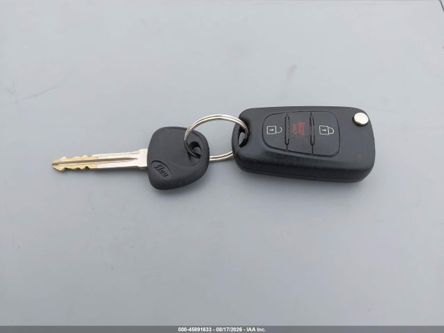 2011 Kia Soul Sport მანქანა იყიდება აუქციონზე, vin: KNDJT2A27B7211777, აუქციონის ნომერი: 45891633