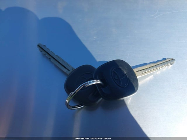 45891635 :رقم المزاد ، 4T1BF30K75U610080 vin ، 2005 Toyota Camry Le V6 مزاد بيع
