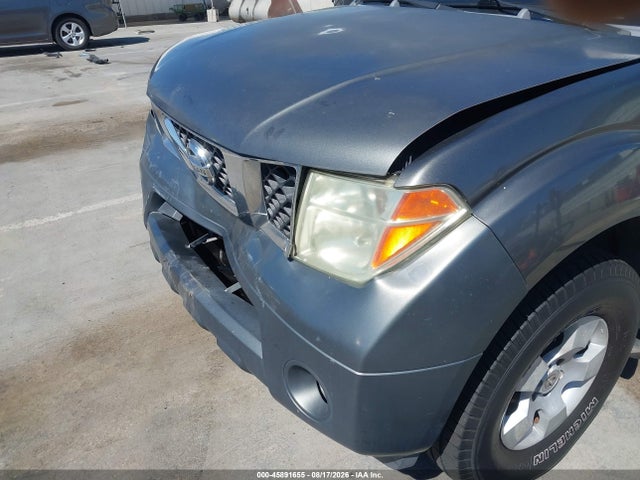 2005 Nissan Pathfinder Se მანქანა იყიდება აუქციონზე, vin: 5N1AR18W65C762999, აუქციონის ნომერი: 45891655