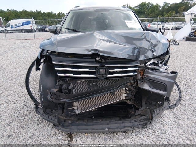 Продажа на аукционе авто 2021 Volkswagen Tiguan 2.0t S, vin: 3VV1B7AXXMM085565, номер лота: 45891657