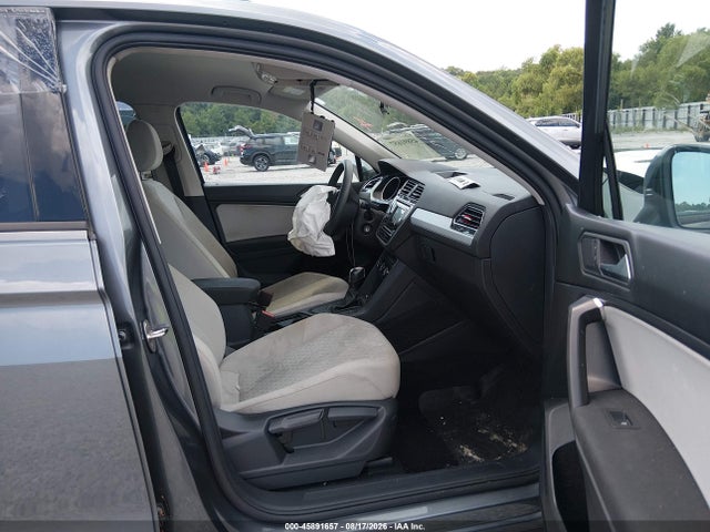 Продажа на аукционе авто 2021 Volkswagen Tiguan 2.0t S, vin: 3VV1B7AXXMM085565, номер лота: 45891657