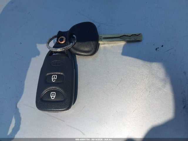 45891704 :رقم المزاد ، 5XYKT3A15DG355786 vin ، 2013 Kia Sorento Lx مزاد بيع