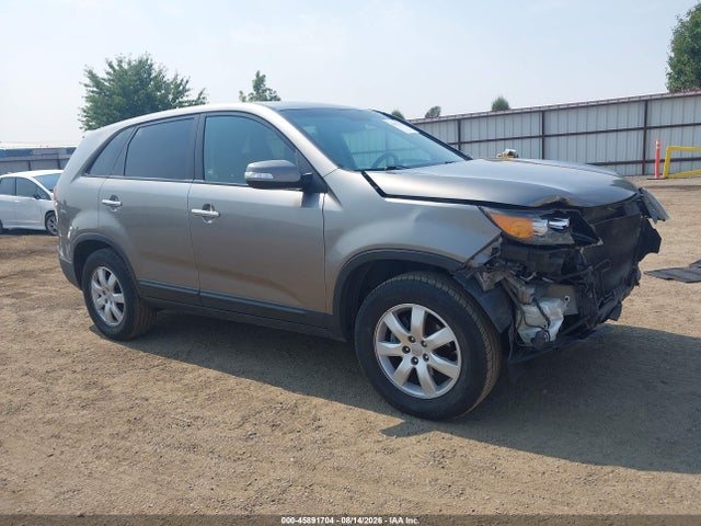 45891704 :رقم المزاد ، 5XYKT3A15DG355786 vin ، 2013 Kia Sorento Lx مزاد بيع