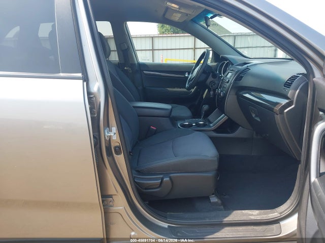 45891704 :رقم المزاد ، 5XYKT3A15DG355786 vin ، 2013 Kia Sorento Lx مزاد بيع