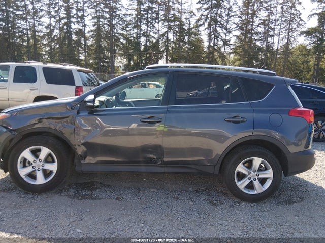 2014 Toyota Rav4 Xle მანქანა იყიდება აუქციონზე, vin: JTMRFREV9ED047283, აუქციონის ნომერი: 45891723